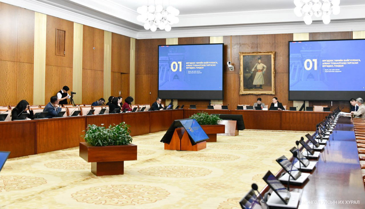 ӨБХ:  Тэтгэврийн зээлийн талаар өргөдөл гаргасан ахмадуудад хариу өгөхөөр боллоо